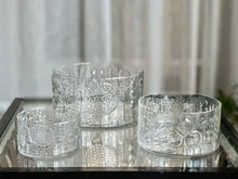Load image into Gallery viewer, Oiva Toikka ‘Flora’ Serving Bowl Set for Iittala, Finland