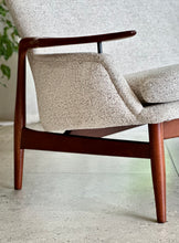 Load image into Gallery viewer, Mid-Century Finn Juhl-Style Couch