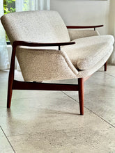 Load image into Gallery viewer, Mid-Century Finn Juhl-Style Couch