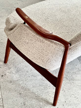 Load image into Gallery viewer, Mid-Century Finn Juhl-Style Couch
