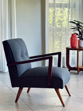 Load image into Gallery viewer, 60's Occasional Chair