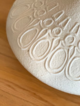 Load image into Gallery viewer, Retro Table Lamp