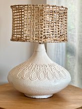Load image into Gallery viewer, Retro Table Lamp