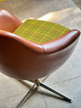 Load image into Gallery viewer, Retro Zodiac Swivel Chair
