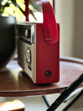 Load image into Gallery viewer, Vintage Sanyo Radio