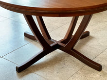Load image into Gallery viewer, Vintage Dining Set