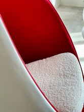Load image into Gallery viewer, Retro Swivel Egg Chair