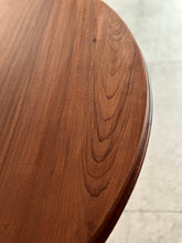 Load image into Gallery viewer, Vintage Dining Set