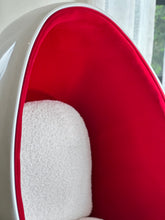 Load image into Gallery viewer, Retro Swivel Egg Chair
