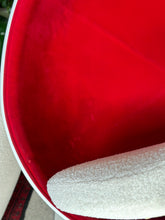 Load image into Gallery viewer, Retro Swivel Egg Chair