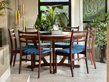 Load image into Gallery viewer, Vintage Dining Set