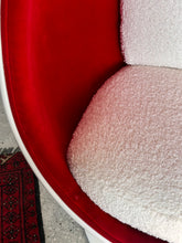 Load image into Gallery viewer, Retro Swivel Egg Chair