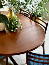 Load image into Gallery viewer, Vintage Dining Set