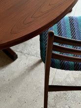 Load image into Gallery viewer, Vintage Dining Set