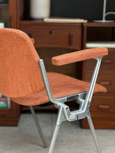 Load image into Gallery viewer, DSC 106 Chair by Giancarlo Piretti for Castelli