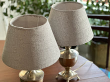 Load image into Gallery viewer, A Pair Of Pineapple-Shaped Lamps