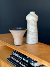 Load image into Gallery viewer, Charming Pottery Art Vase