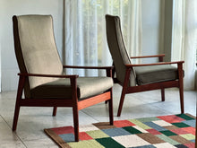 Load image into Gallery viewer, Pair of Parker Knoll Armchairs