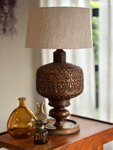 Load image into Gallery viewer, Retro Table Lamp