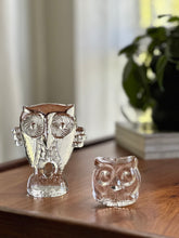 Load image into Gallery viewer, Owl Glass Paperweight Pair