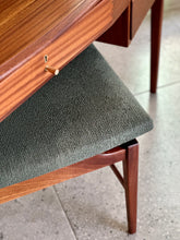 Load image into Gallery viewer, Mid-Century Dresser & Stool