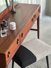 Load image into Gallery viewer, Dresser & Stool (Swivel & Tilt Mirrors)