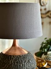 Load image into Gallery viewer, Retro Table Lamp