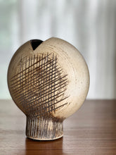 Load image into Gallery viewer, MCM Pottery Vase