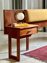 Load image into Gallery viewer, Retro Queen Size Headboard