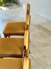 Load image into Gallery viewer, Set of Six Elegant Novocraft Dining Chairs