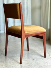Load image into Gallery viewer, Set of Six Elegant Novocraft Dining Chairs