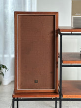 Load image into Gallery viewer, Pair of Vintage Pioneer CS-33 Speakers