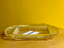 Load image into Gallery viewer, Vintage Glass Ashtray