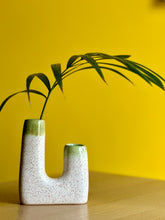 Load image into Gallery viewer, Vase