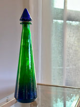 Load image into Gallery viewer, Spanish Green Bottle with Lid