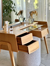Load image into Gallery viewer, Mid-Century Oak Dressing Table