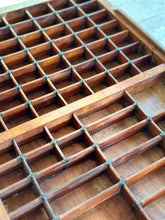 Load image into Gallery viewer, Vintage Printers Tray