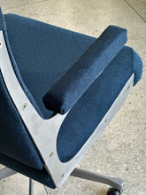 Load image into Gallery viewer, Cast Aluminium Rolling Office Chairs