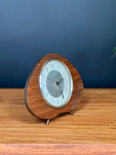 Load image into Gallery viewer, Vintage Colombia Wooden Mantle Clock
