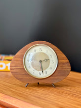 Load image into Gallery viewer, Vintage Colombia Wooden Mantle Clock