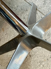 Load image into Gallery viewer, Vintage "Geoffrey Harcourt" Artifort Swivel Chair