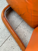 Load image into Gallery viewer, Vintage "Geoffrey Harcourt" Artifort Swivel Chair