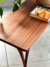 Load image into Gallery viewer, Wishbone Style Coffee Table
