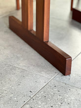 Load image into Gallery viewer, Mid-Century Round Dining Table