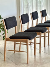 Load image into Gallery viewer, Oak Six Seater Dining Set