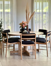 Load image into Gallery viewer, Oak Six Seater Dining Set