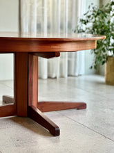 Load image into Gallery viewer, DS Vorster Round Extendable Table & Six Matching Chairs