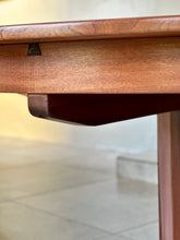 Load image into Gallery viewer, DS Vorster Round Extendable Table & Six Matching Chairs