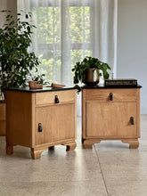 Load image into Gallery viewer, Pair of Oak Bedside Cabinets