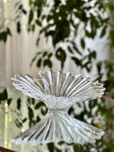 Load image into Gallery viewer, Vintage Dartington Crystal "Palm" Bowl, United Kingdom